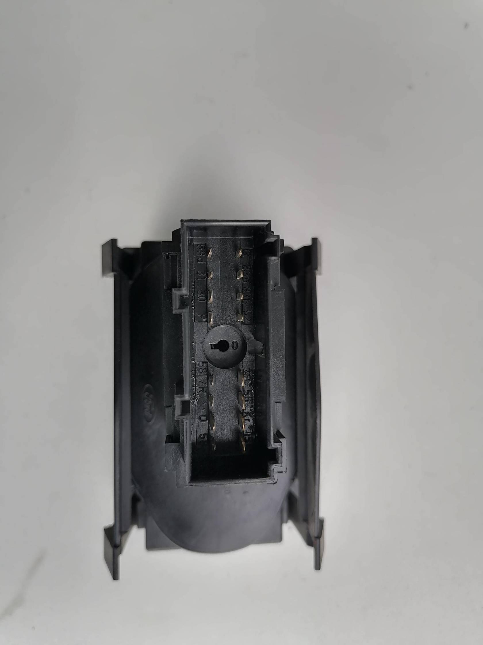 Interruttore blocco comando luci